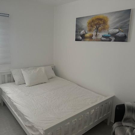 Hotel מישל נופש ,צופית תחתית 6003 Eilat Esterno foto