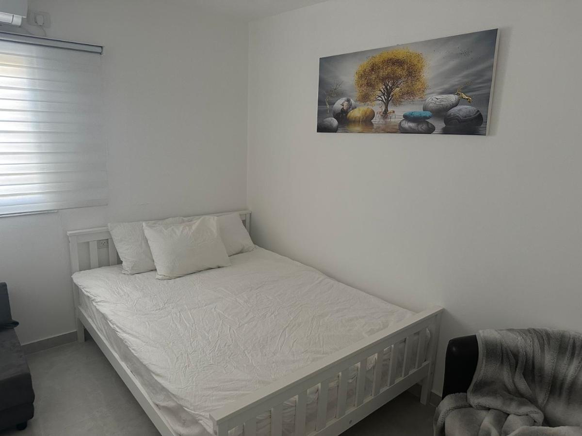 Hotel מישל נופש ,צופית תחתית 6003 Eilat Esterno foto