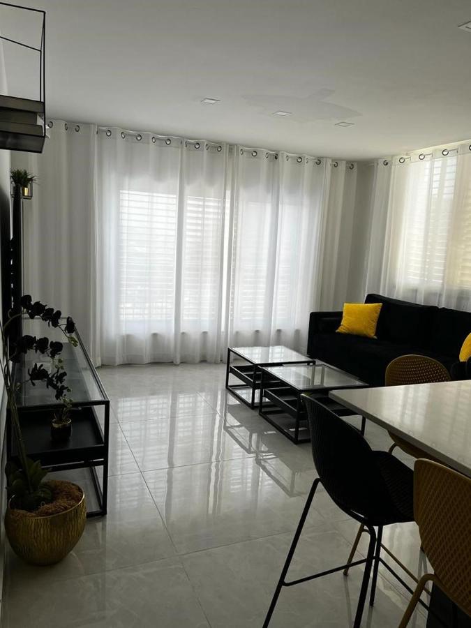 Hotel מישל נופש ,צופית תחתית 6003 Eilat Esterno foto