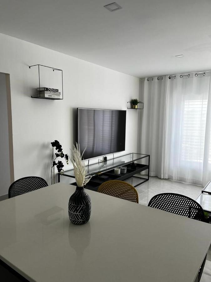 Hotel מישל נופש ,צופית תחתית 6003 Eilat Esterno foto