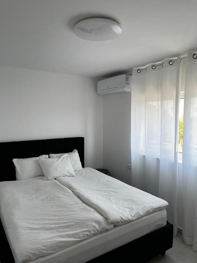 Hotel מישל נופש ,צופית תחתית 6003 Eilat Esterno foto